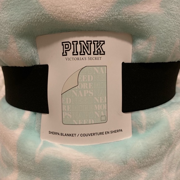 Last one!💙VS Pink “Need More Naps” Sherpa Blanket - Picture 2 of 5